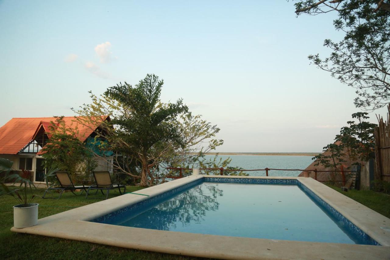 Seven Blue House Village &