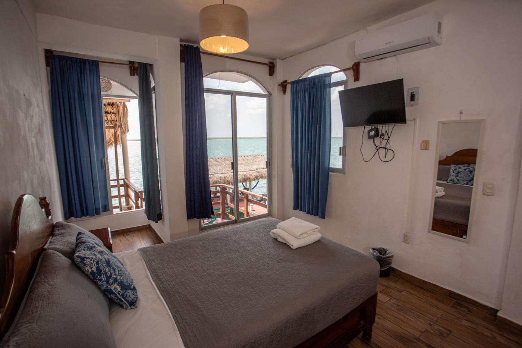 Alojamento de Turismo Selvagem Seven Blue House Village & Bacalar