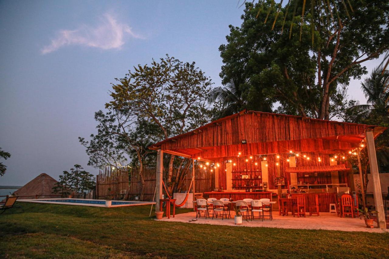 Seven Blue House Village & Lodge Bacalar