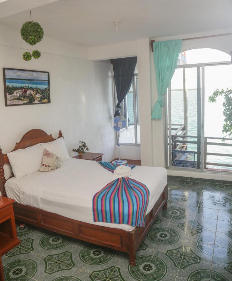 Seven Blue House Village & Lodge Bacalar