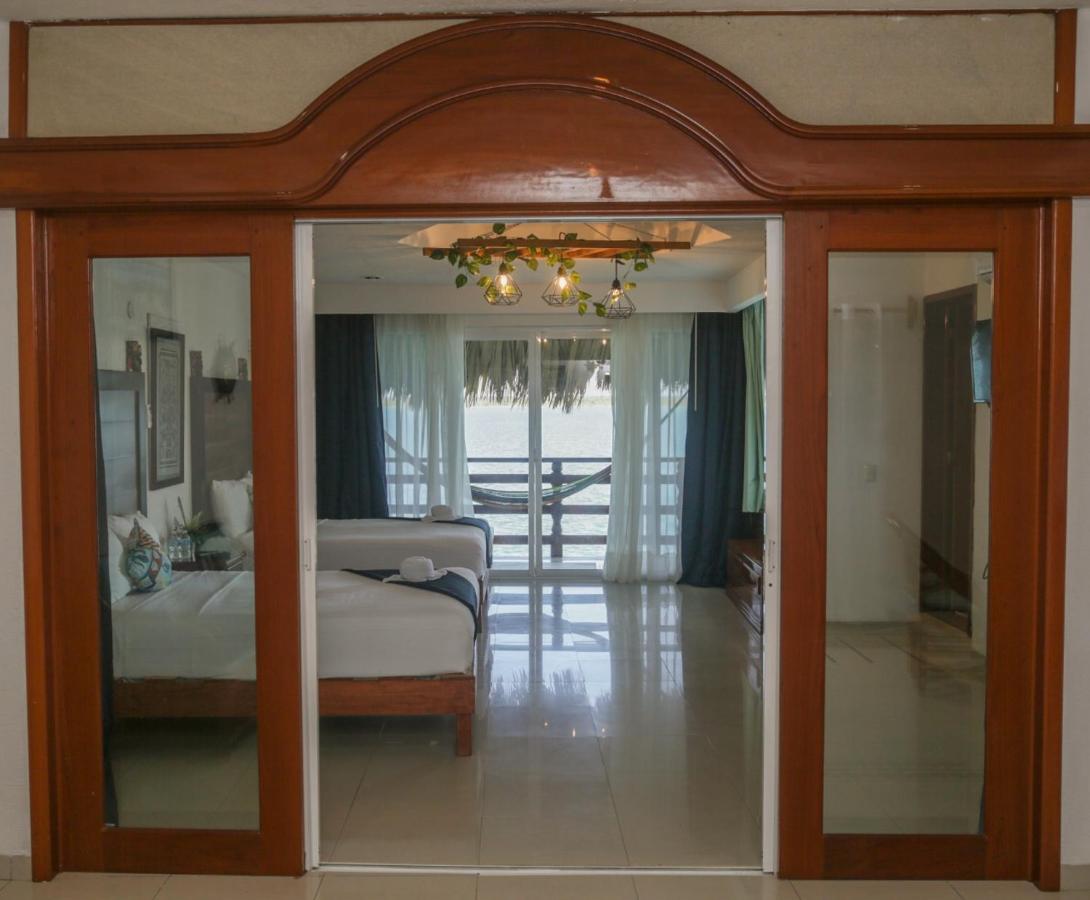 Seven Blue House Village & Lodge Bacalar